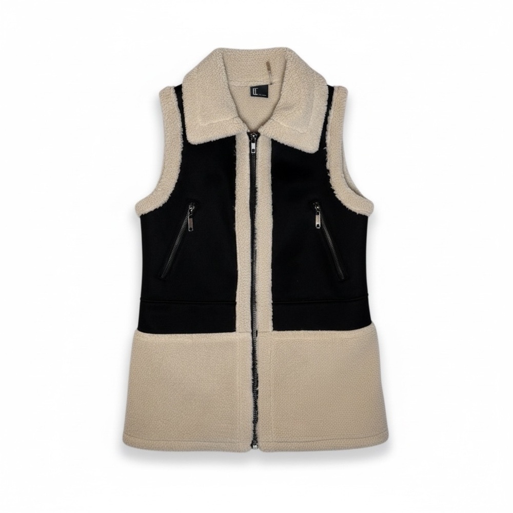 Love Token Faux Shearling Sherpa Vest Black Cream Zip Front Cozy Layering XS